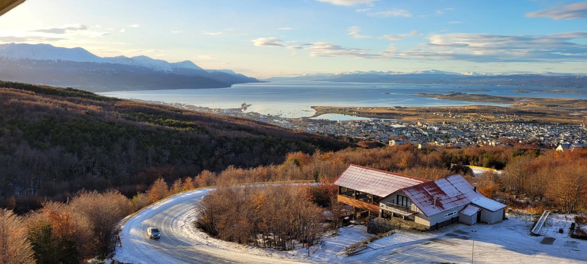 Wyndham Garden Ushuaia Hotel Del Glaciar מראה חיצוני תמונה