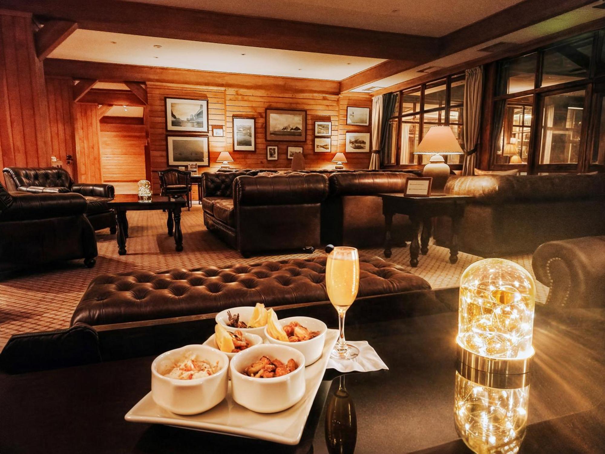Wyndham Garden Ushuaia Hotel Del Glaciar מראה חיצוני תמונה