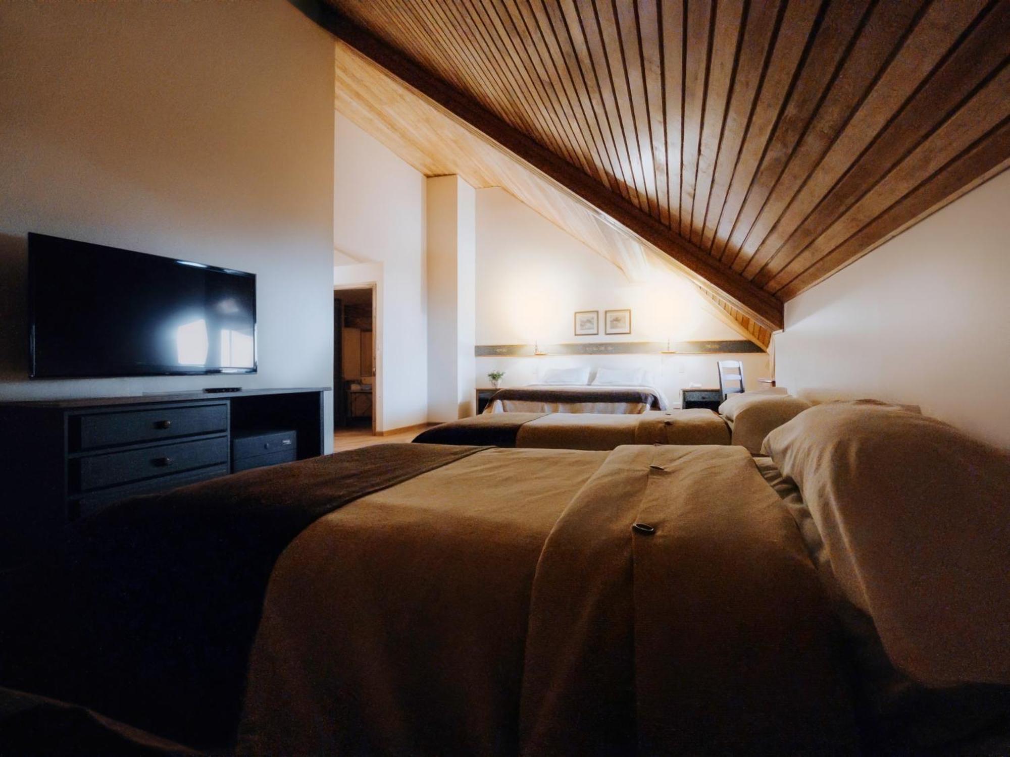 Wyndham Garden Ushuaia Hotel Del Glaciar מראה חיצוני תמונה